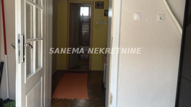 Kuća, Trosoban, Prodaja, 89m2, Širi centar, Gradska lokacija, Apatin