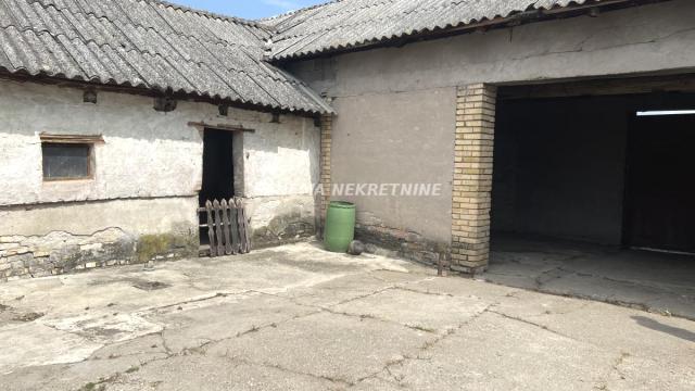 Kuća, Trosoban, Prodaja, 89m2, Širi centar, Gradska lokacija, Apatin