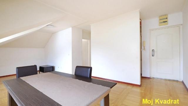 Stan, Trosoban, Prodaja, 83m2, Banovo brdo, Čukarica, Blagoja Parovića