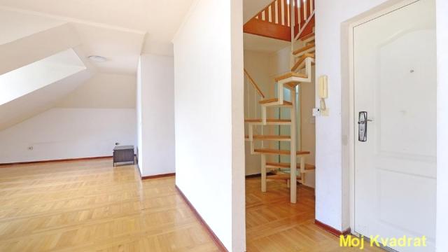 Stan, Trosoban, Prodaja, 83m2, Banovo brdo, Čukarica, Blagoja Parovića