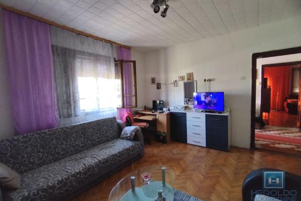 prodaja, kuca,
vinoraca-opstina-jagodina, 425024, trosoban