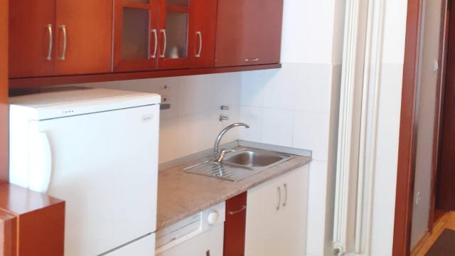 Stan, Trosoban, Izdavanje, 81m2, Veljka Lukića-Kurjaka
