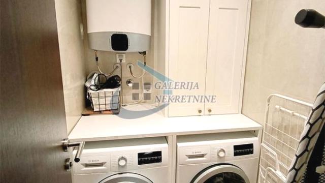 Stan, Trosoban, Prodaja, 64m2, Crveni krst, Vračar, Sazonova