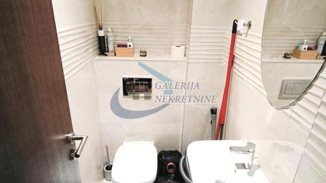 Stan, Trosoban, Prodaja, 64m2, Crveni krst, Vračar, Sazonova