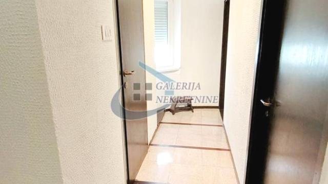 Stan, Trosoban, Prodaja, 63m2, Zeleni venac, Stari grad, Lomina