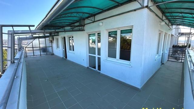 Stan, Dvosoban, Prodaja, 104m2, Konjarnik, Voždovac, Begejska
