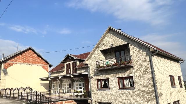 Kuća, Petosoban i veći, Prodaja, 690m2, Gradska lokacija, Ibarska 063