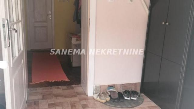 Kuća, Trosoban, Prodaja, 89m2, Širi centar, Gradska lokacija, Apatin