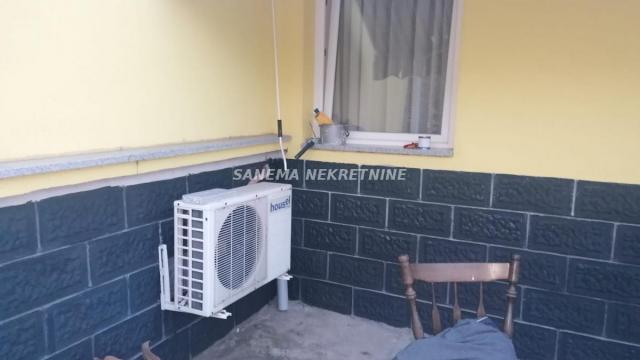 Kuća, Trosoban, Prodaja, 89m2, Širi centar, Gradska lokacija, Apatin