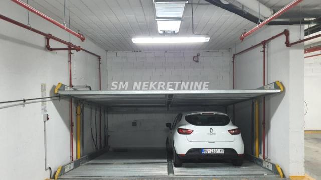 Poslovni prostor, Izdavanje, 14m2, Bulbulder, Zvezdara, Dimitrija Tucovića