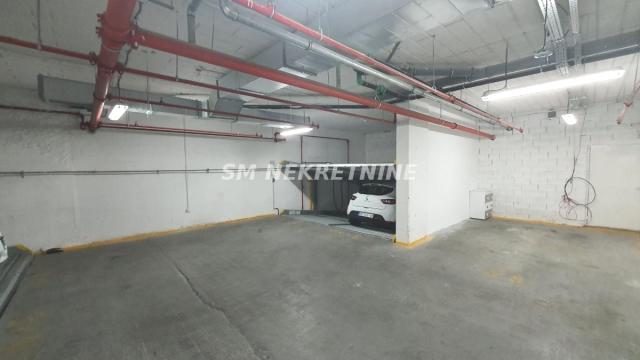 Poslovni prostor, Izdavanje, 14m2, Bulbulder, Zvezdara, Dimitrija Tucovića