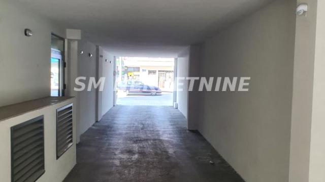 Poslovni prostor, Izdavanje, 14m2, Bulbulder, Zvezdara, Dimitrija Tucovića