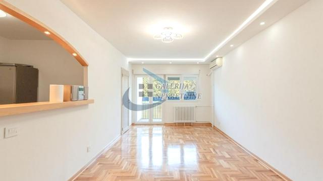 Stan, Dvoiposoban, Prodaja, 59m2, Blok 64, Novi Beograd, Gandijeva