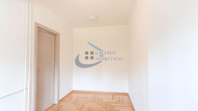 Stan, Dvoiposoban, Prodaja, 59m2, Blok 64, Novi Beograd, Gandijeva