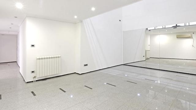 Poslovni prostor, Jednosoban, Prodaja, 78m2, Hram svetog Save, Vračar, Šumatovačka