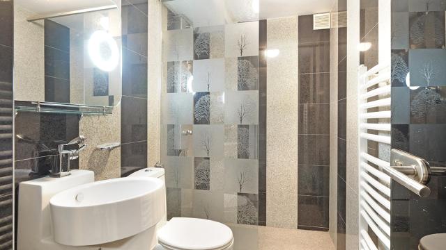 Poslovni prostor, Jednosoban, Prodaja, 78m2, Hram svetog Save, Vračar, Šumatovačka