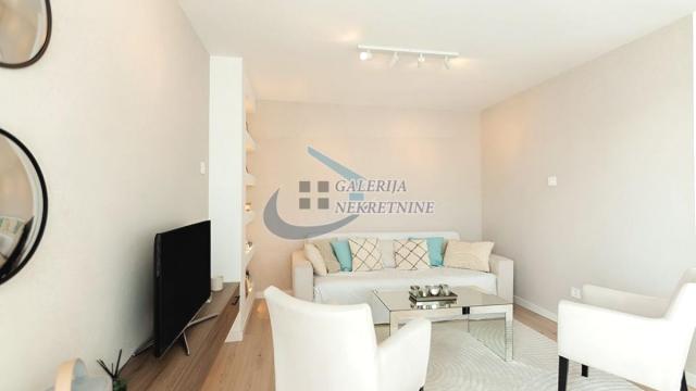Stan, Dvosoban, Prodaja, 63m2, Blok 21, Novi Beograd, Bulevar Zorana Đinđića