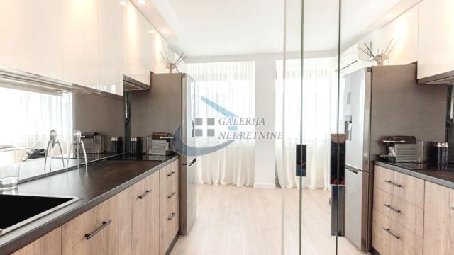 Stan, Dvosoban, Prodaja, 63m2, Blok 21, Novi Beograd, Bulevar Zorana Đinđića