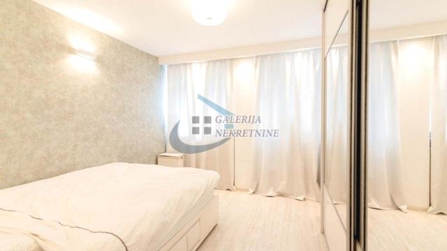Stan, Dvosoban, Prodaja, 63m2, Blok 21, Novi Beograd, Bulevar Zorana Đinđića