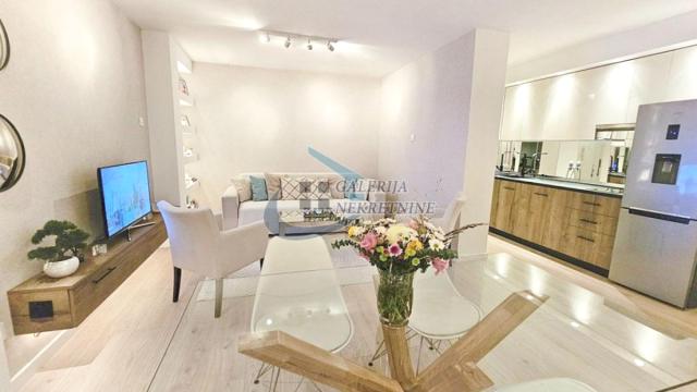 Stan, Dvosoban, Prodaja, 63m2, Blok 21, Novi Beograd, Bulevar Zorana Đinđića