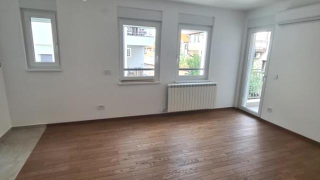 Stan, Dvoiposoban, Prodaja, 54m2, Olimp, Zvezdara, Milana Rakića