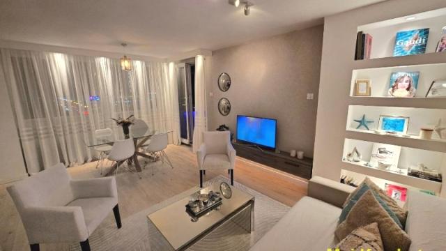 Stan, Dvosoban, Prodaja, 63m2, Blok 21, Novi Beograd, Bulevar Zorana Đinđića