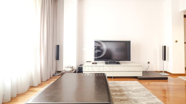 Stan, Trosoban, Prodaja, 80m2, Patrijarha Gavrila