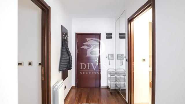 Stan, Trosoban, Prodaja, 80m2, Patrijarha Gavrila