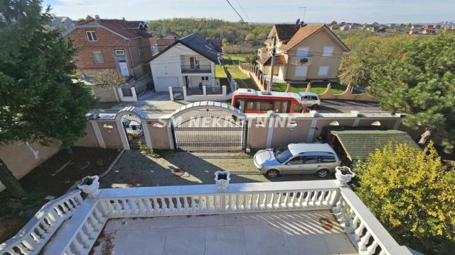 Kuća, Izdavanje, 980m2, Jajinci, Voždovac, Bulevar Jna