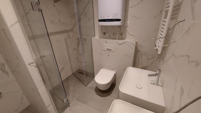 Stan, Trosoban, Izdavanje, 81m2, Centar, Stari grad, Bulevar Vojvode Bojovića