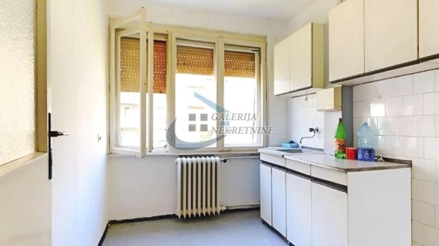 Stan, Trosoban, Prodaja, 59m2, Topličin venac, Stari grad, Maršala Birjuzova