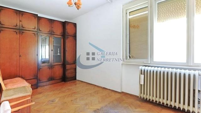 Stan, Trosoban, Prodaja, 59m2, Topličin venac, Stari grad, Maršala Birjuzova