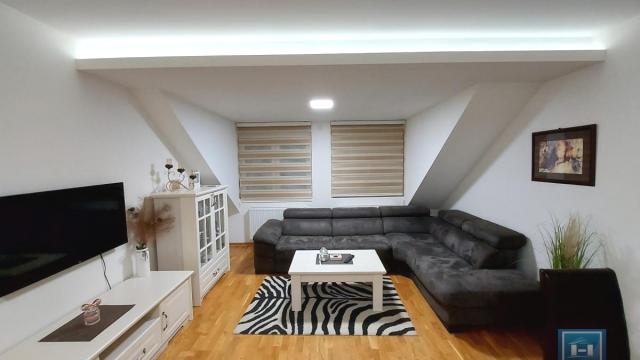 Stan, Jednoiposoban, Izdavanje, 54m2, Centar, Gradska lokacija, Jagodina