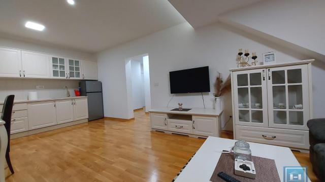 Stan, Jednoiposoban, Izdavanje, 54m2, Centar, Gradska lokacija, Jagodina