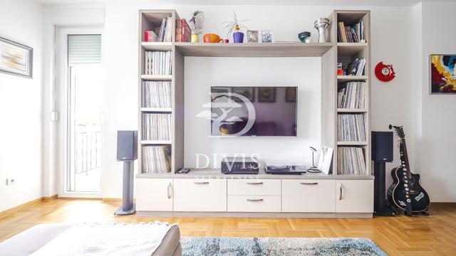 Stan, Trosoban, Prodaja, 62m2, Bulevar JNA