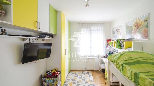 Stan, Trosoban, Prodaja, 62m2, Bulevar JNA