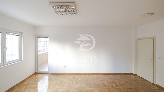 Stan, Dvosoban, Prodaja, 52m2, Bilećka