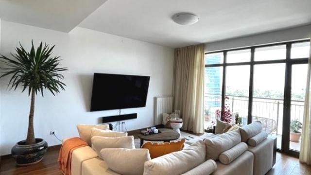 Stan, četvorosoban, Izdavanje, 120m2, Beograd na vodi, Savski venac, Hercegovačka