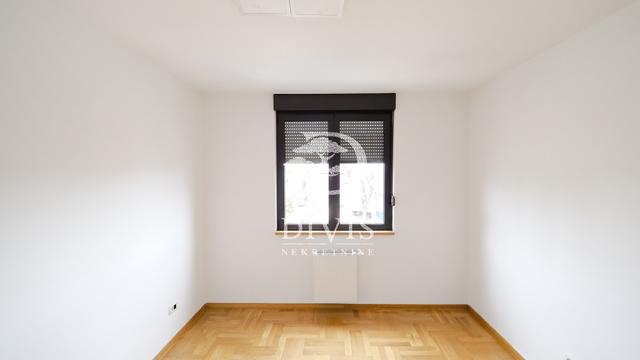 Stan, Trosoban, Prodaja, 66m2, Starca Vujadina
