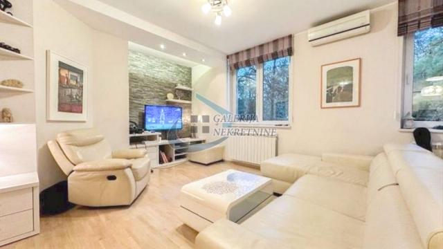 Stan, Trosoban, Prodaja, 76m2, Golf, Čukarica, Petra Drapšina