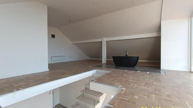 Stan, četvorosoban, Prodaja, 160m2, Jajinci, Voždovac, Hajduk Stojka