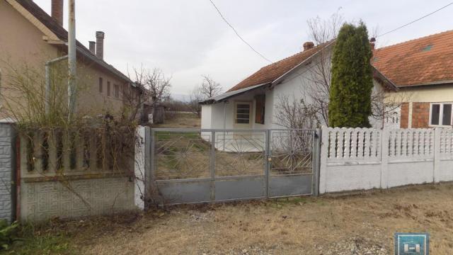 Kuća, Prodaja, 55m2, Striža, Okolno mesto, Paraćin