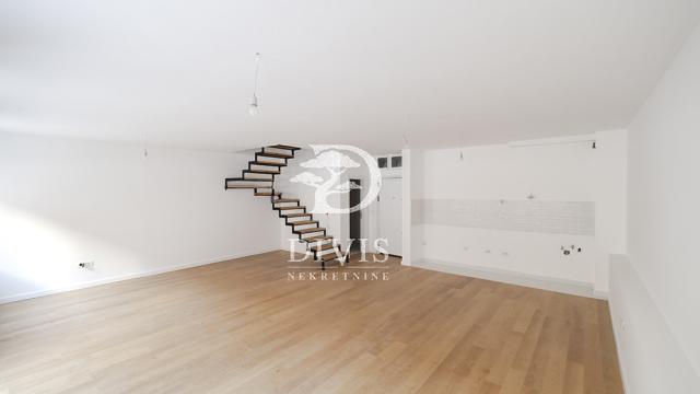 Stan, četvorosoban, Prodaja, 100m2, Kod Beogradskog dramskog