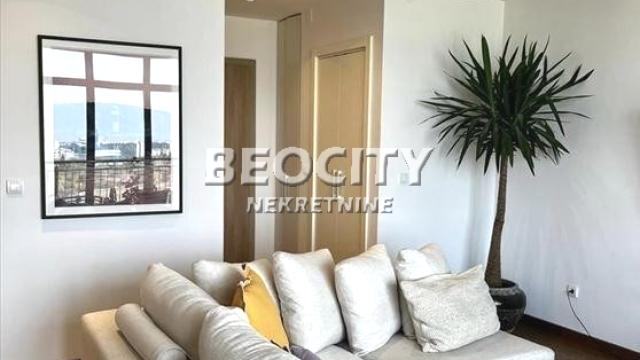 Stan, četvorosoban, Izdavanje, 120m2, Beograd na vodi, Savski venac, Arcadia