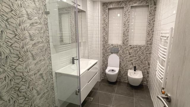 Stan, četvorosoban, Izdavanje, 180m2, Obilićev venac