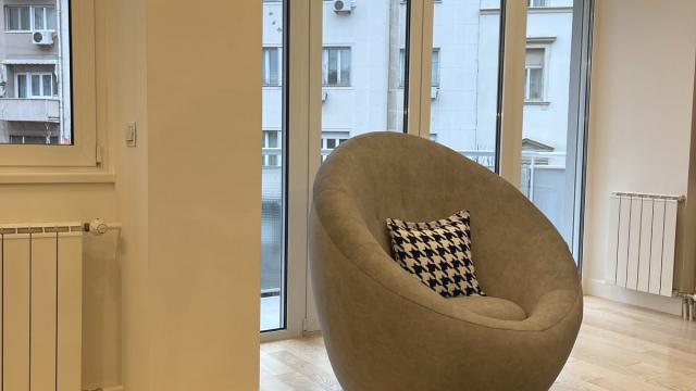 Stan, četvorosoban, Izdavanje, 180m2, Obilićev venac