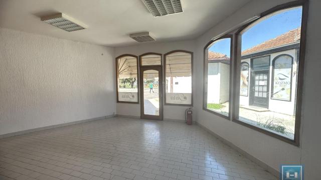 Poslovni prostor, Jednosoban, Prodaja, 30m2, Centar, Gradska lokacija, Ćuprija