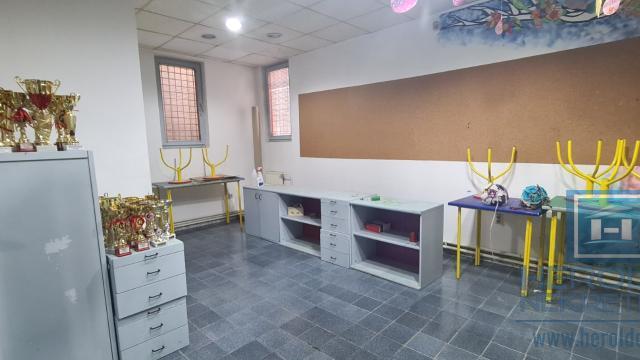Poslovni prostor, četvorosoban, Prodaja, 142m2, Gradska lokacija, Jagodina