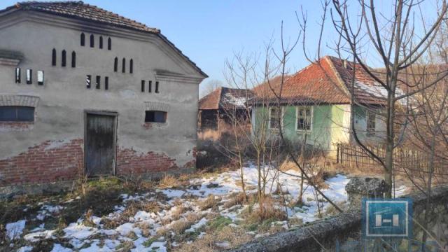 Kuća, Trosoban, Prodaja, 212m2, Mali Popović, Okolno mesto, Jagodina