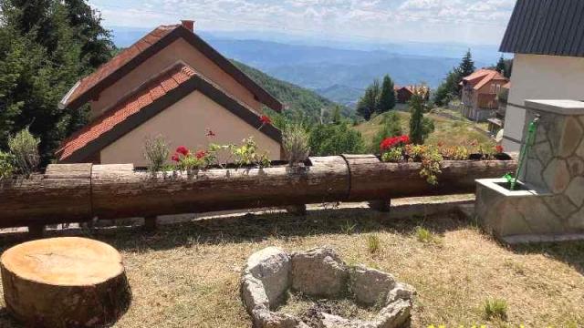 Stan, Trosoban, Prodaja, 98m2, Kraljevi čardaci, Planina, Stefana Prvovenčanog